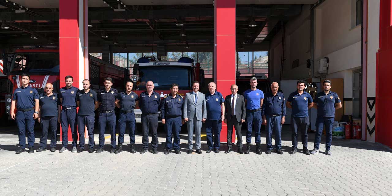 Beypazarı Belediye Başkanı Özer Kasap, İtfaiye İstasyonu'nu ziyaret etti