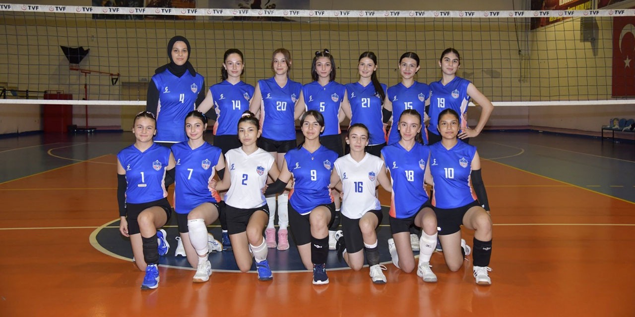 Kahramankazan Belediyespor başarıya doymuyor