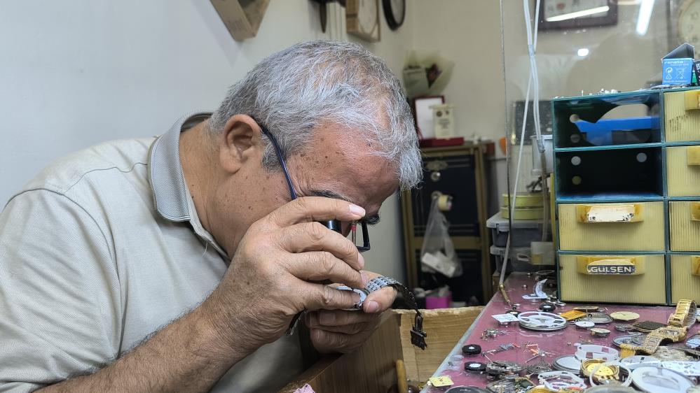 'Ne kadar alacağım?' sorusu mesleği bitirdi