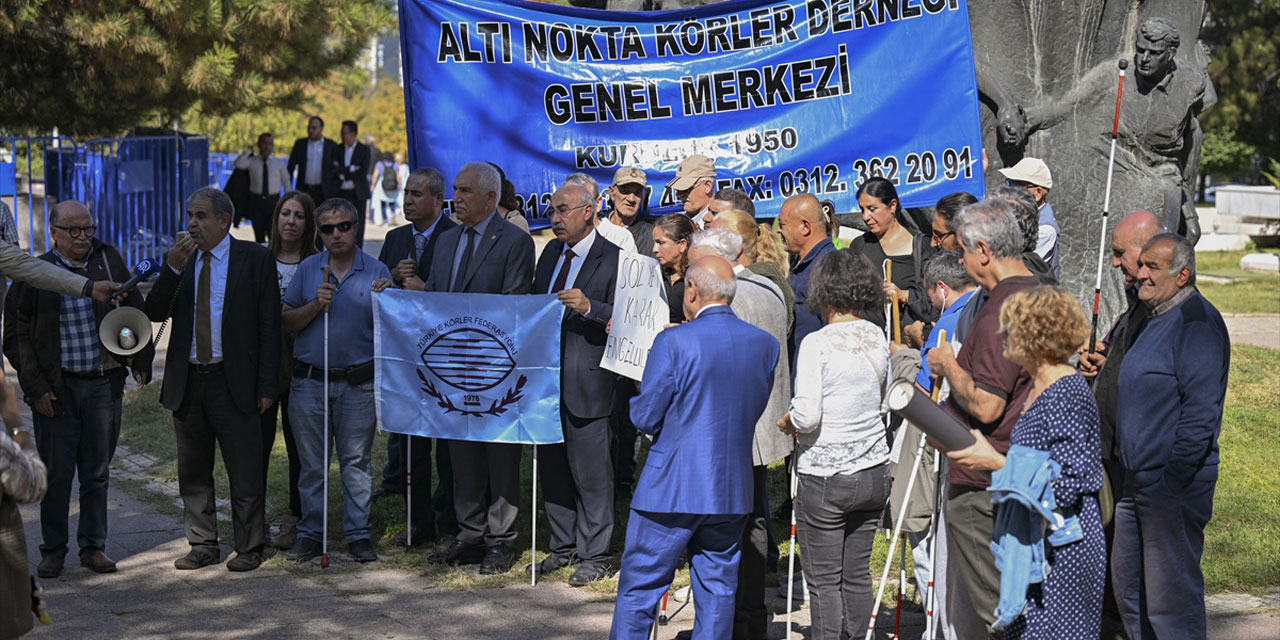 Görme engellilerden "bakım maaşı" talebi!