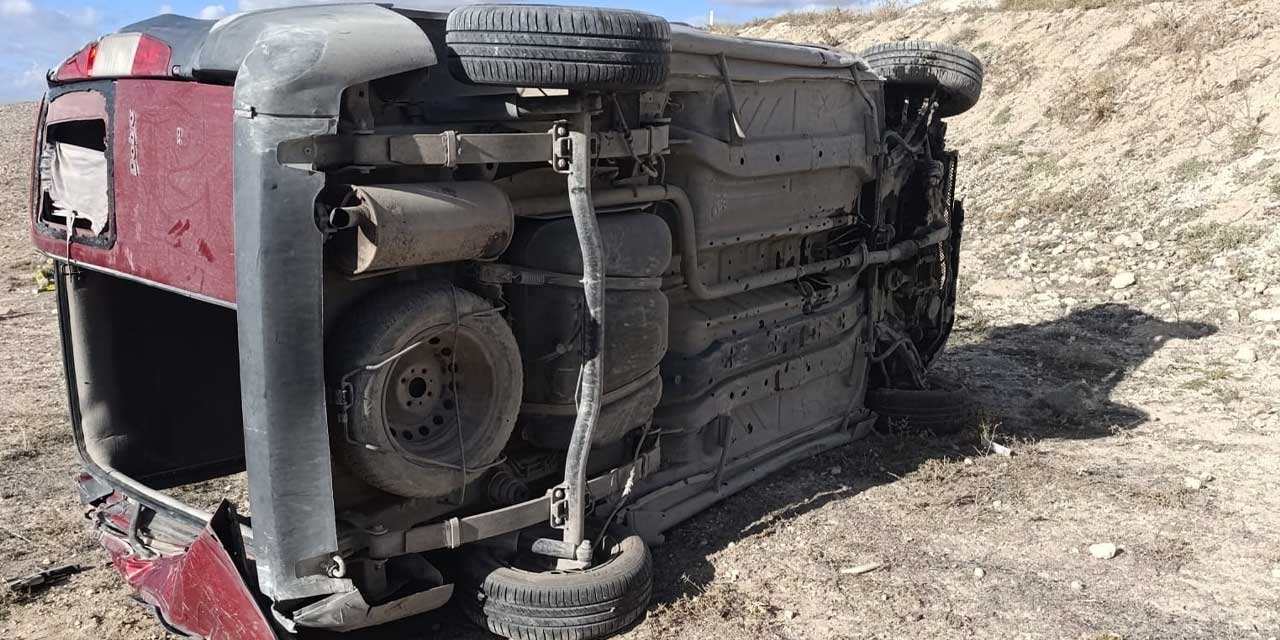 Polatlı'da bir araç şarampole yuvarladı: 1 kişi öldü 2 kişi yaralandı