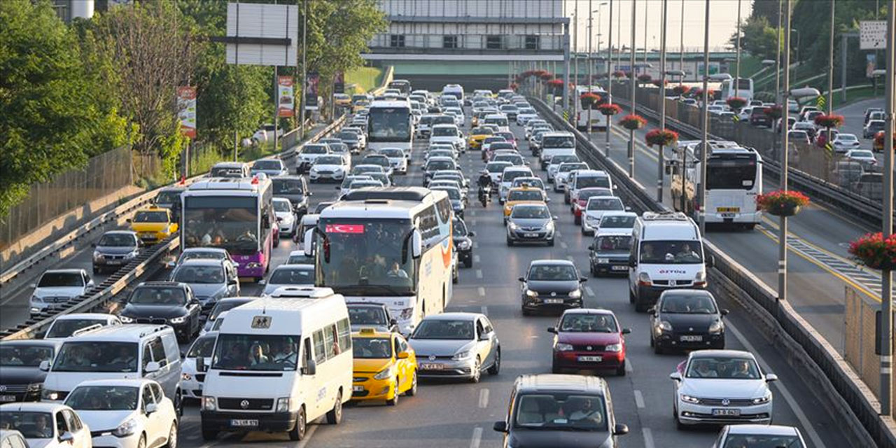 Trafiğe kayıtlı araç sayısı 30 milyonu geçti! Eylüldeki artış dikkat çekti!