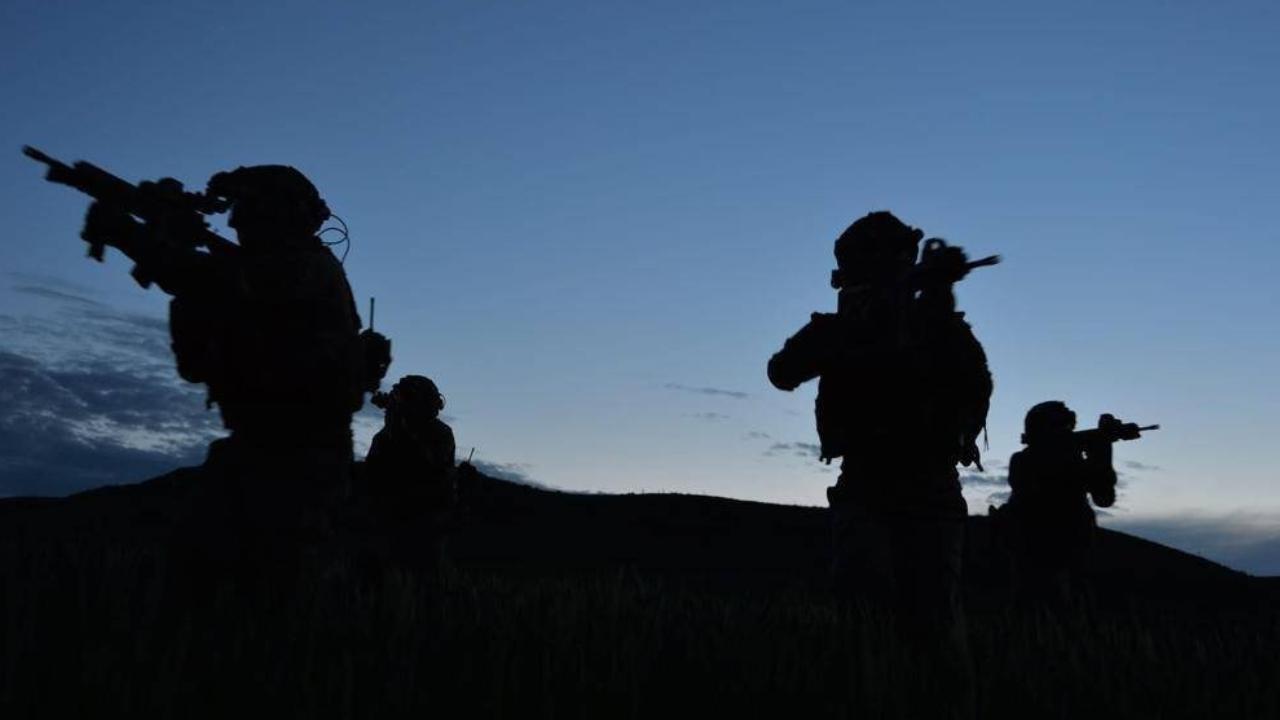 İçişleri Bakanı Yerlikaya: Turuncu kategoride aranan 2 PKK'lı terörist etkisiz hale getirildi