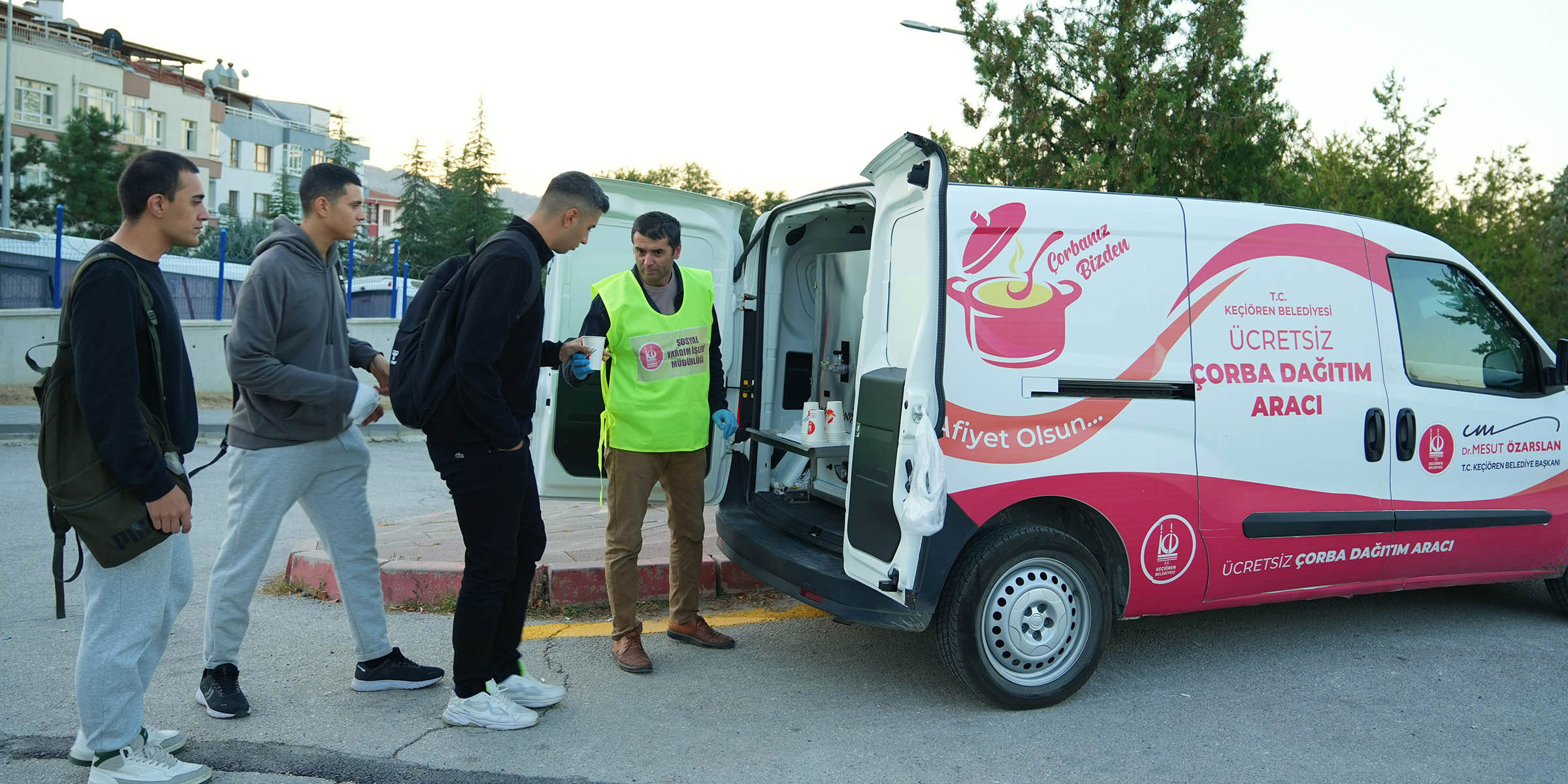 Keçiören Belediyesi'nden sabah çorbası ikramı