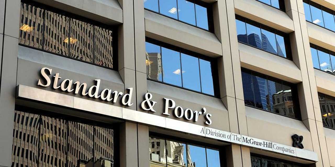 Standard & Poor's (S&P), Türkiye'nin kredi notunu yükseltti