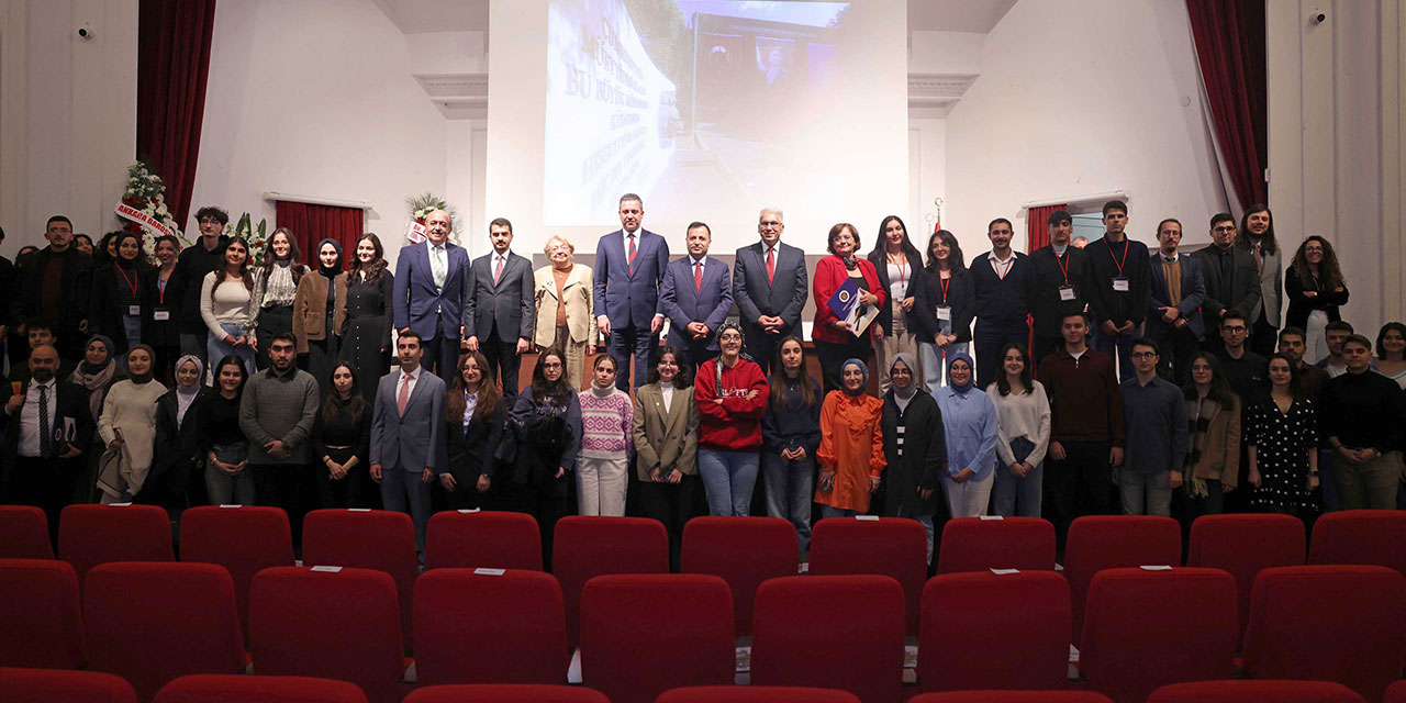 Başkan Güner, Ankara Üniversitesi Hukuk Fakültesi’nin yıldönümü törenine katıldı