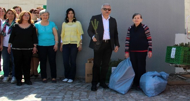 Çankaya’da atıklar fidana dönüşüyor