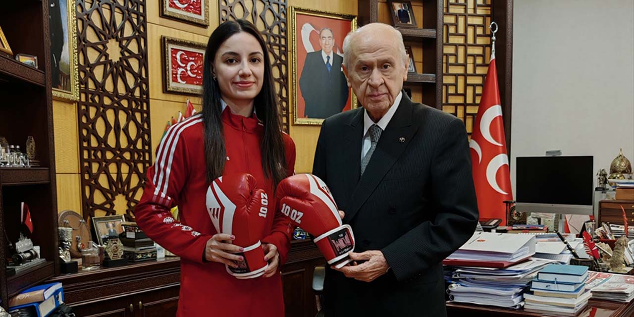 MHP Genel Başkanı Bahçeli, Avrupa üçüncüsü Kılınç'ı kabul etti