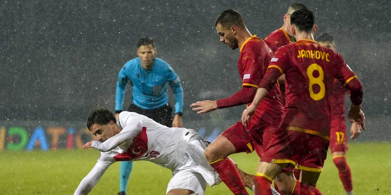 A Milli Futbol Takımına Karadağ'da soğuk duş: İlk kez yenildik, Play-off'a kaldık