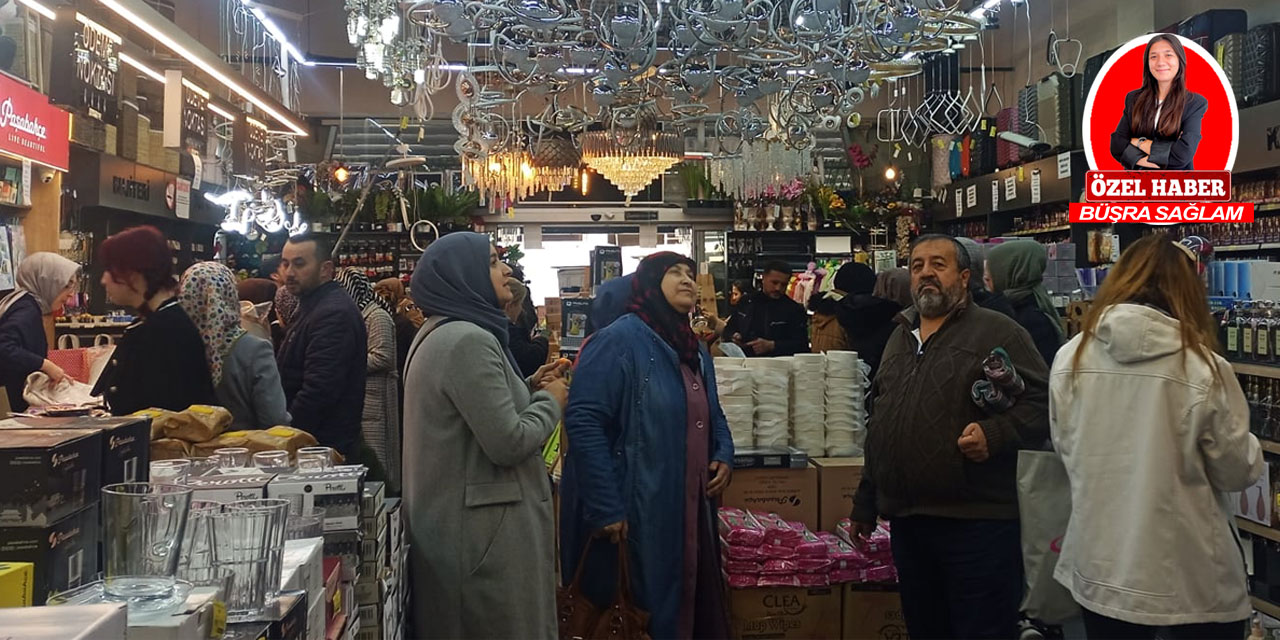 24 Kasım heyecanı Başkent’i sardı: Öğretmenler Günü için hediyelik alışveriş telaşı