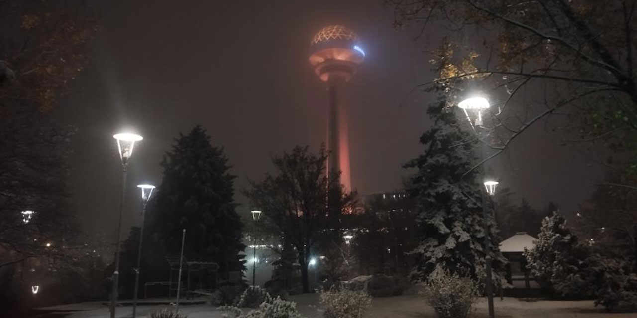 Ankara'da mevsimin ilk karı yağdı