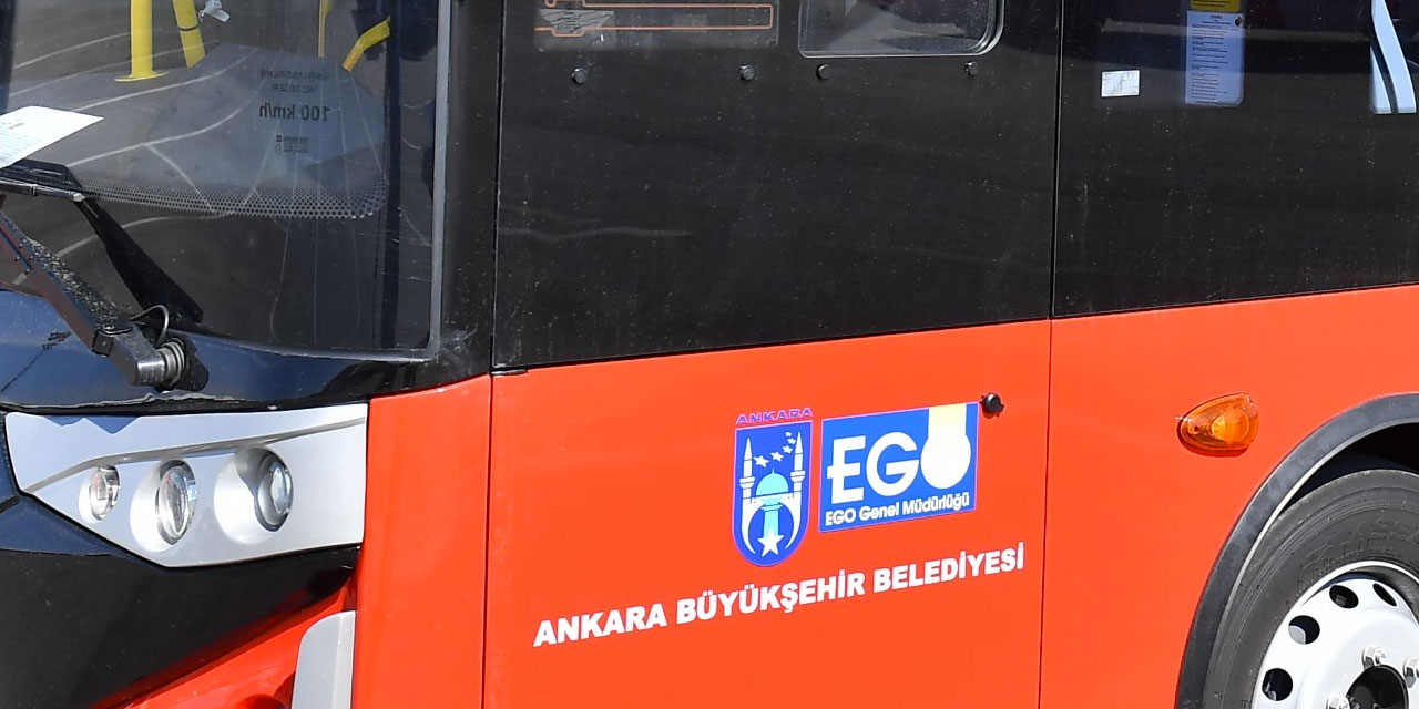 Ankara'da şoföre bıçak çeken  vatandaşı yolcular otobüsten attı!