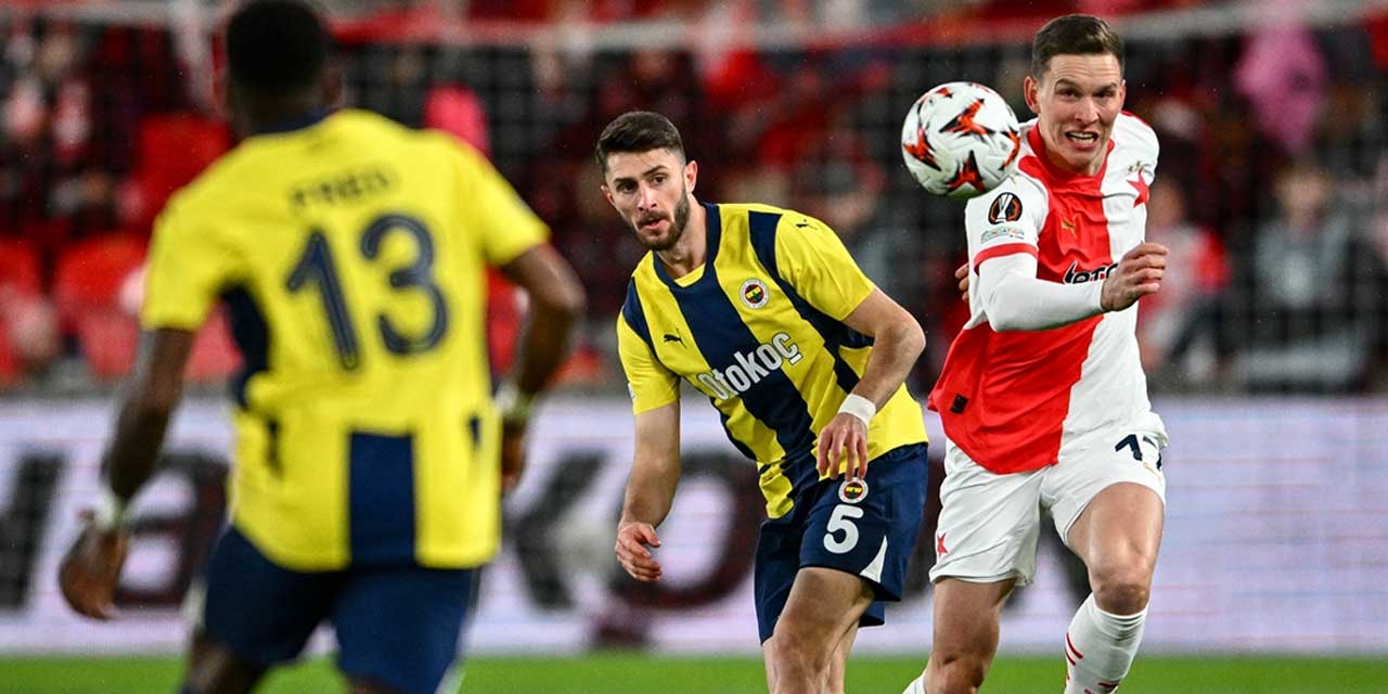 Fenerbahçe, Slavia Prag'ı geriden gelerek devirdi: Avrupa Liginde kötü seri sona erdi