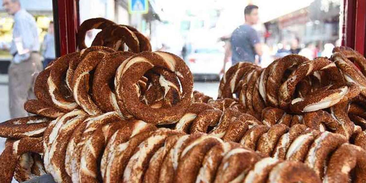 Ankara'da seyyar simit tezgahında fare görüntülendi: Belediye el koydu