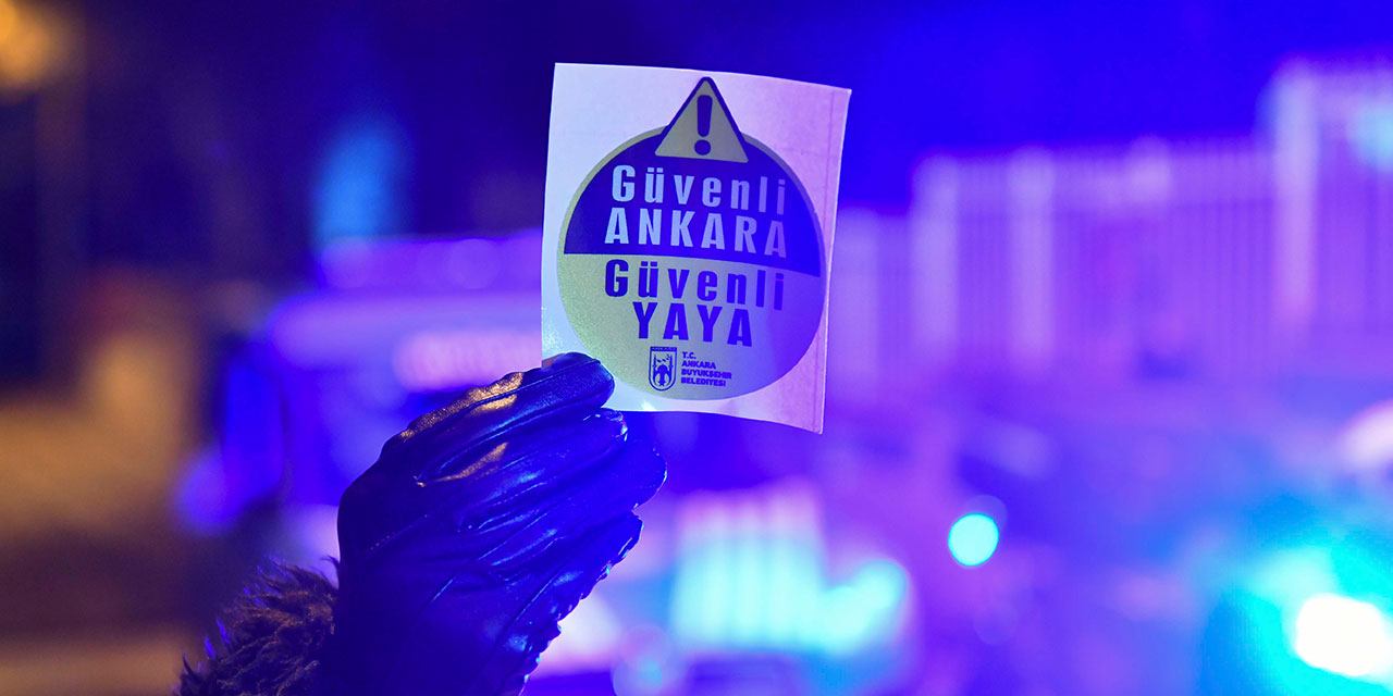 ABB'den öğrencilerin güvenliği için reflektörlü sticker