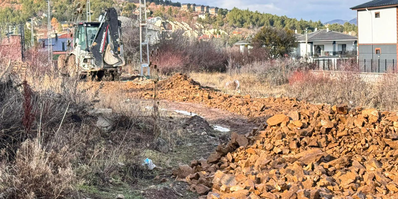 Çamlıdere'de üstyapı çalışmaları tüm hızıyla devam ediyor!