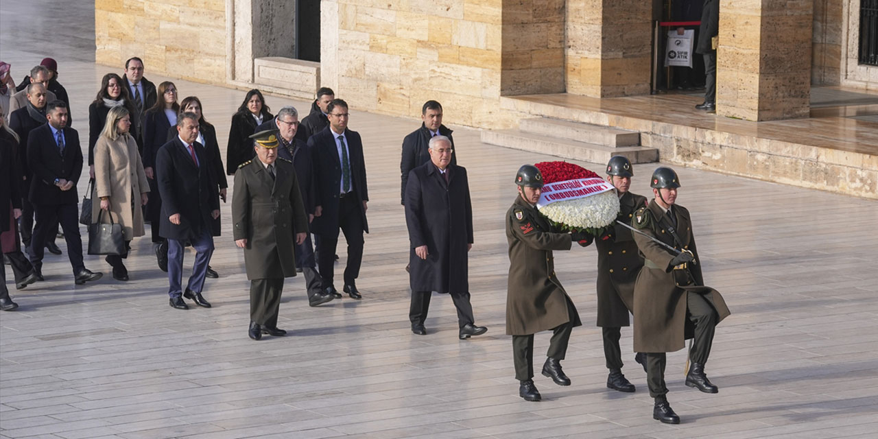 Mehmet Akarca'dan Anıtkabir ziyareti