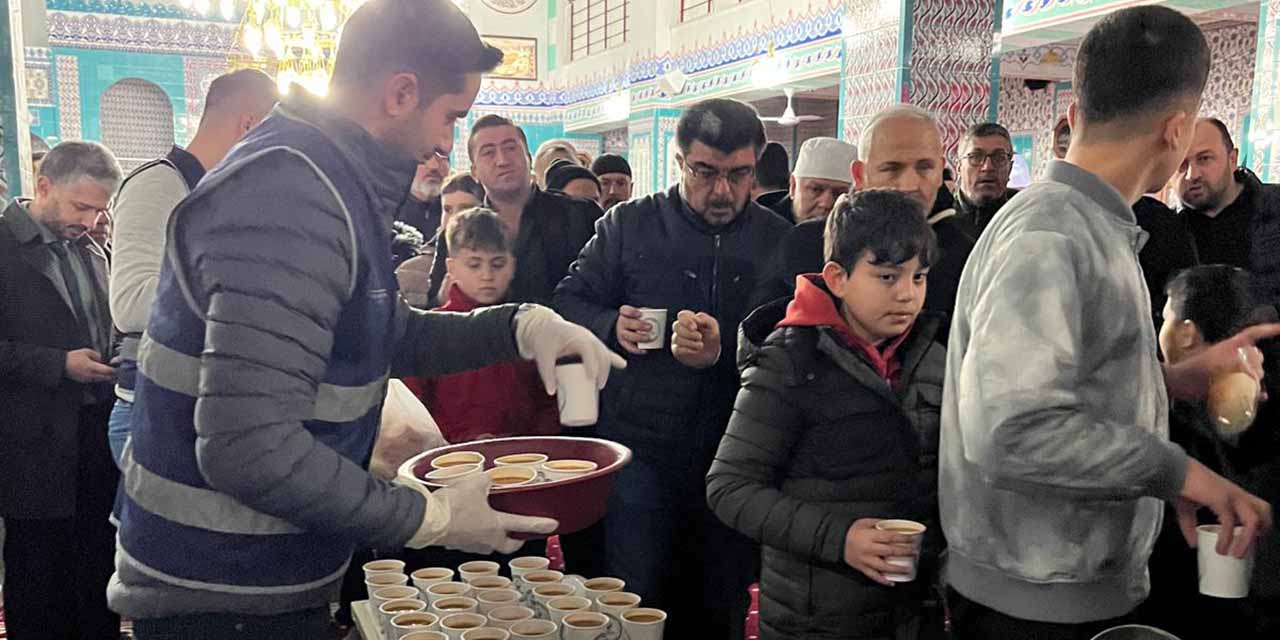 Kahramankazan Belediyesi’nden vatandaşlara sıcak çorba ikramı