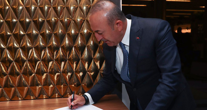 Bakan Çavuşoğlu, Fildişi Sahili'nde temaslarına devam ediyor