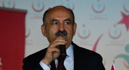 Sağlık Bakanı Müezzinoğlu: 'Taşeronlara kadro kongreden sonra'
