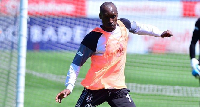 Atiba Hutchinson: 'Gruptan çıkacağımıza inanıyorum'