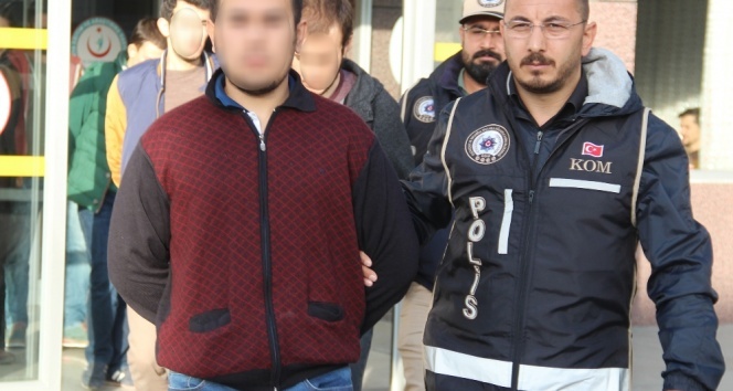 Gaybubet ve öğrenci evlerine operasyon: 50 gözaltı