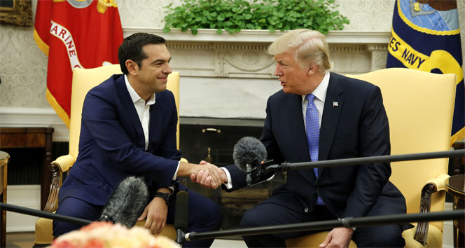 Trump, Çipras ile bir araya geldi