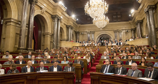 İspanya, Katalonya’nın bağımsızlığını iptal etti