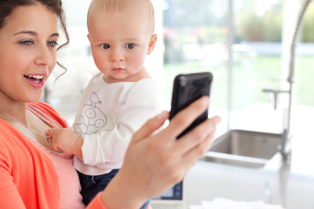 Çocuğunuzu Dijital Ekranlardan Uzak Tutun