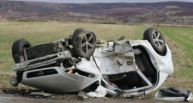 Eskişehir'de trafik kazası, 3 kişi öldü