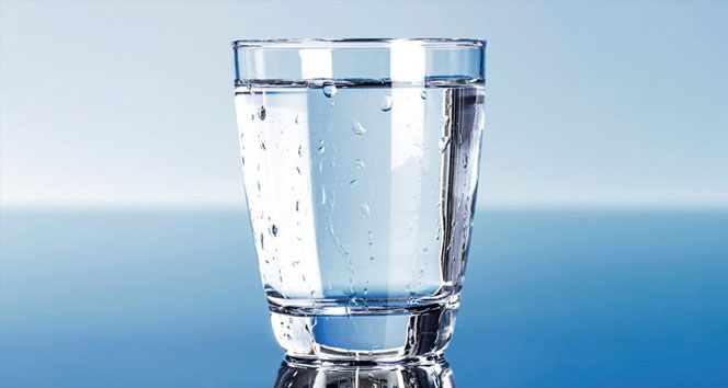‘İftardan sonra en az 10 bardak su için’