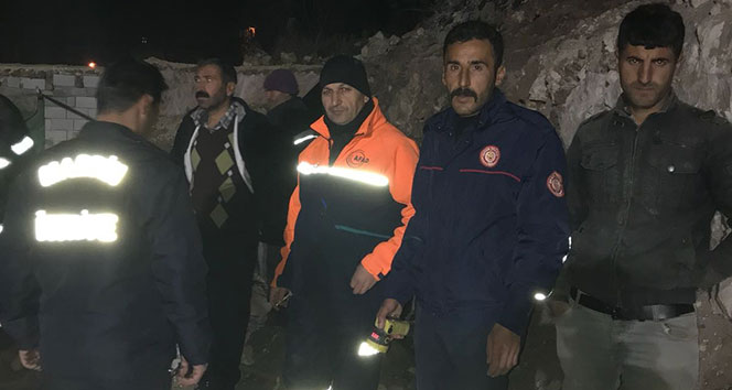 Mardin'de ahır çöktü: 74 hayvan telef oldu