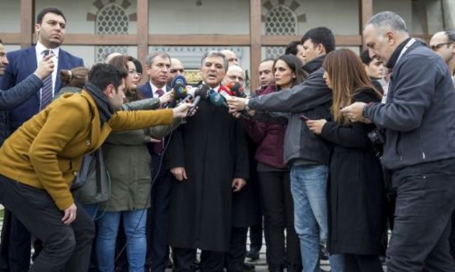 Abdullah Gül'den KHK eleştirisi hakkında açıklama