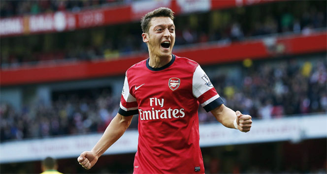 Mesut Özil imzayı attı, Arsenal tarihine geçti