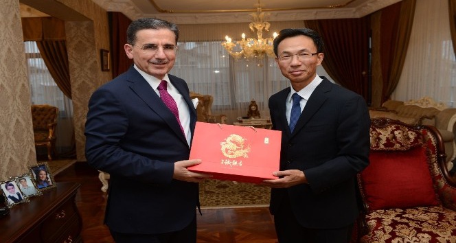 Vali Topaca, Çin Halk Cumhuriyeti Büyükelçisi Hongyang’ı kabul etti