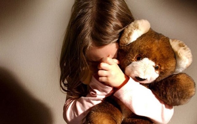 Çocuğunuzun cinsel istismara maruz kaldığını nasıl anlarsınız