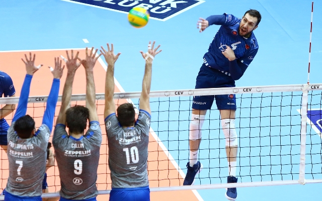 Halkbank kayıp: 1-3