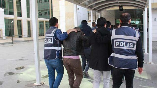 Ankara merkezli FETÖ operasyonu:72 gözaltı