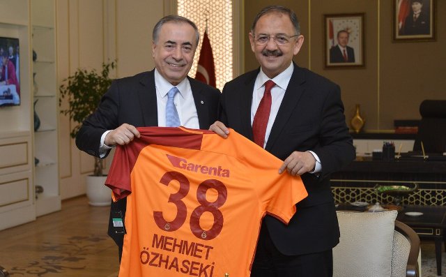 Galatasaray’dan çifte ziyaret