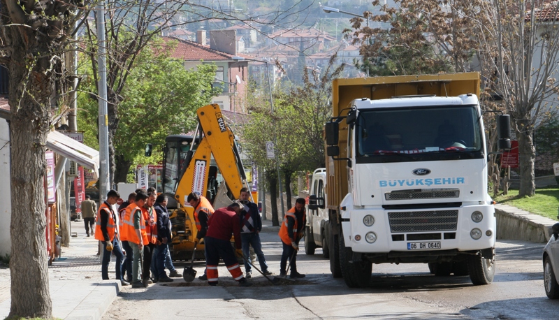 Beypazarı'nda üst yapı çalışmaları aralıksız sürüyor