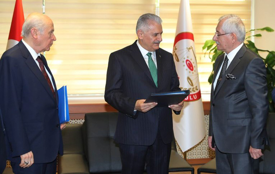 Başbakan Yıldırım ve Bahçeli, Erdoğan için YSK'ya başvurdu