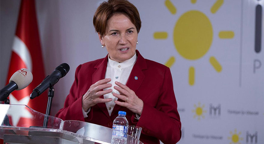 Meral Akşener adaylık için imza attı