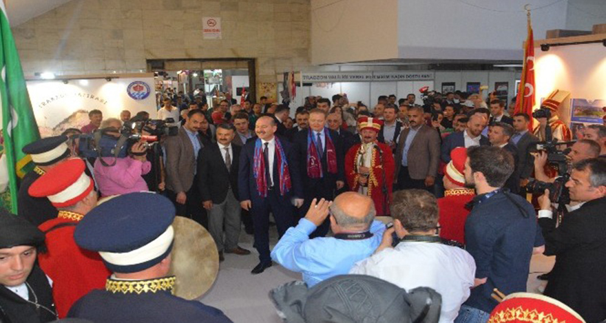 Bakan Soylu hemşehrileri ile Ankara’da buluştu