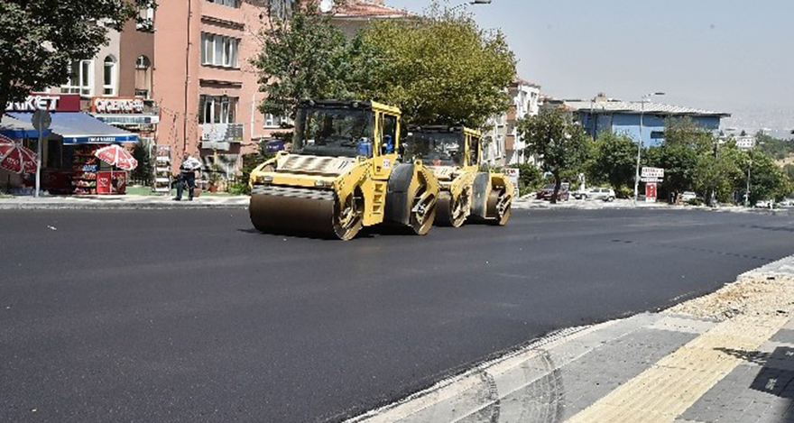 Ankara Büyükşehir'den 25 ilçeye asfalt atağı
