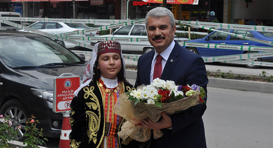 Vali İbrahim Akın, görevine başladı