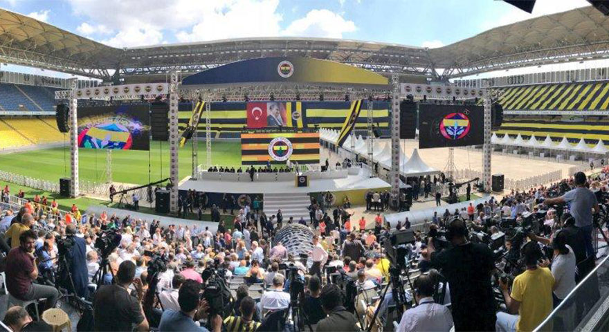 Fenerbahçe’de tarihi gün!