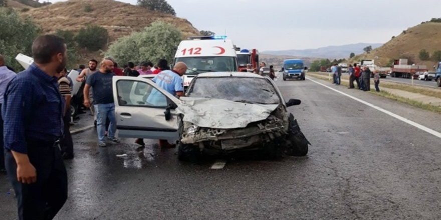 Ankara'da katliam gibi kaza, ölü ve yaralılar var