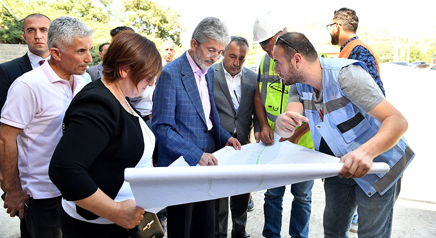 Altyapı çalışmaları tüm hızıyla sürüyor