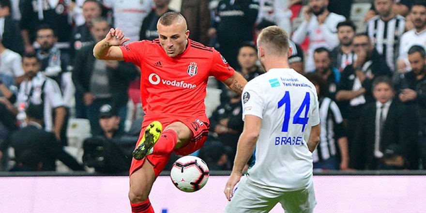 Beşiktaş, Çaykurspor'u farklı yendi