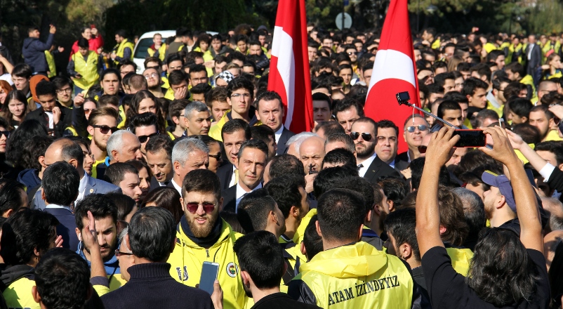 Fenerbahçeliler Ata'nın huzuruna çıktı